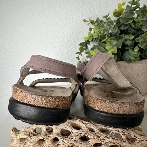 Naot - Leather Ankle Strap Sandals - Mabel - Stone Coal - EU 37 US 6-6.5 - Picture 5 of 9